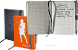 Notizbuch 125x195mm, schwarz mit Kuli, offen+geschlossen, kompletter Umschlag prägbar
